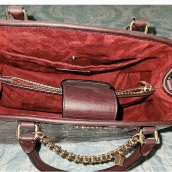 Coach Burgundy/Wine Embossed Leather Shoulder Satchel with Gold Chain - Picture 3 of 5